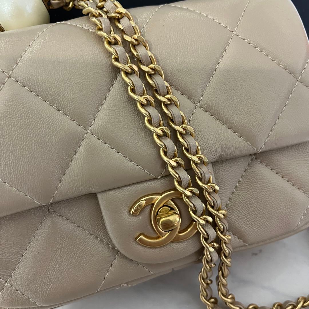 シャネル　ノベルティ　バッグ　マトラッセ パール　ショルダーバッグ　ベージュ