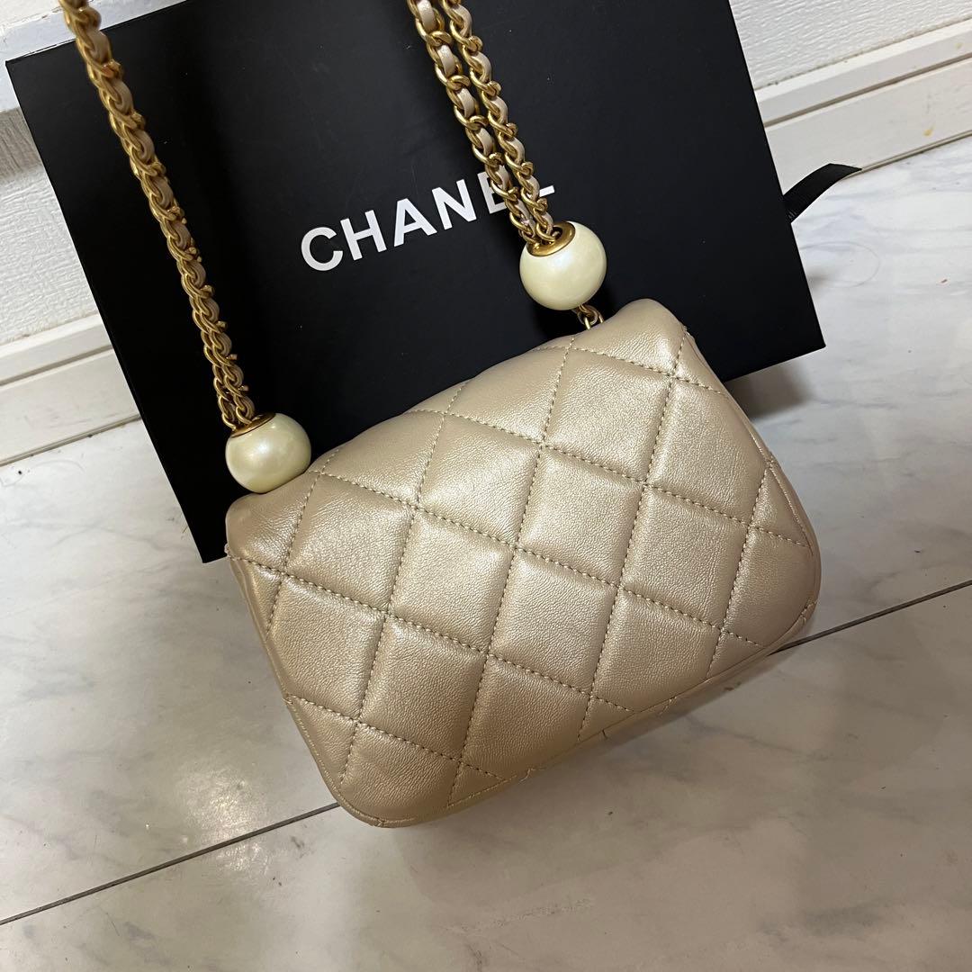 シャネル　ノベルティ　バッグ　マトラッセ パール　ショルダーバッグ　ベージュ