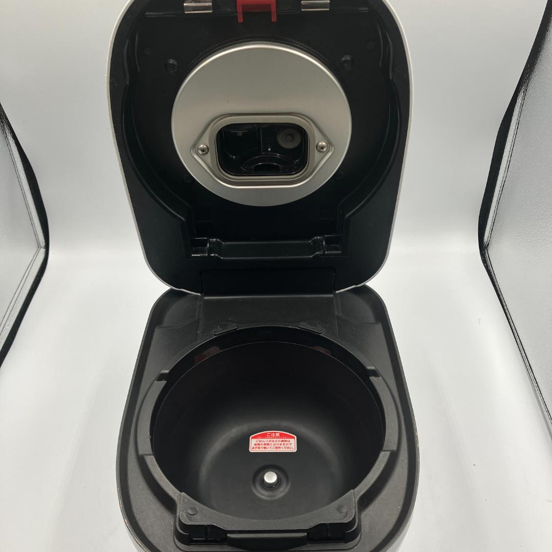 0306-21☆炊飯器☆タイガー☆炊きたて☆2020年☆3合☆圧力IH炊飯ジャー