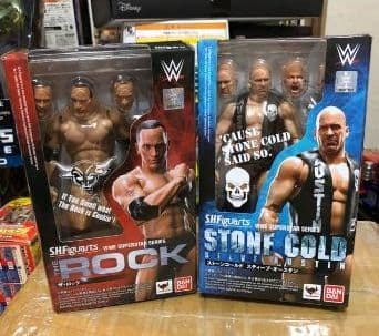 Wwe フィギュア  shフィギュアーツ rock stonecold