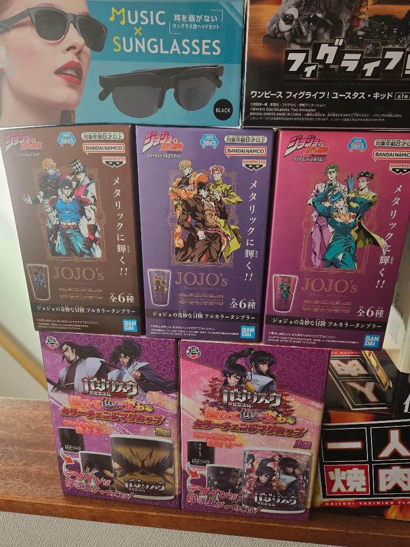 ジョジョ　ワンピース　バジリスク　北斗の拳などプライズ雑貨まとめ売り19点セット