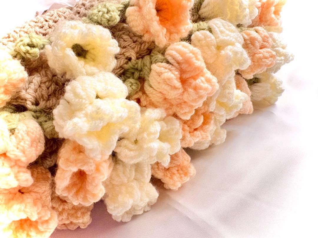 花束ブランケット ꕤ︎︎ 2色のすずらん 【92cm】