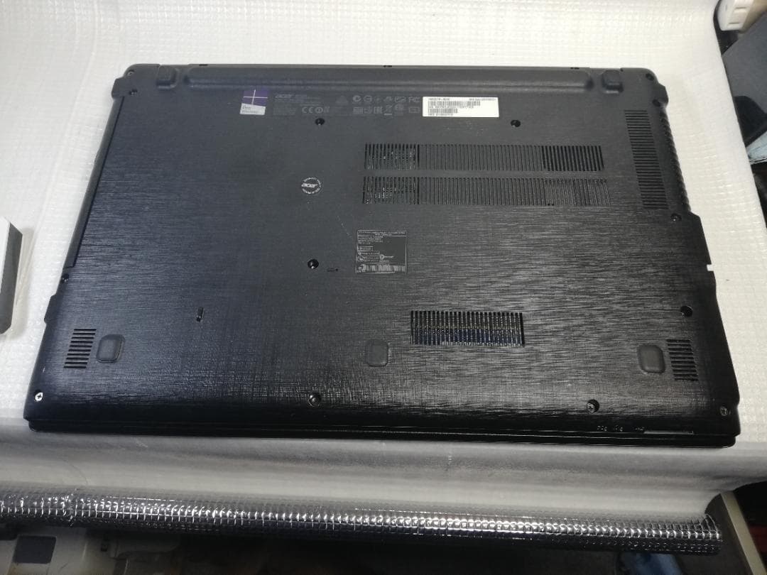 Windowsノート本体 acer TravelMate P257-M Windows11/office