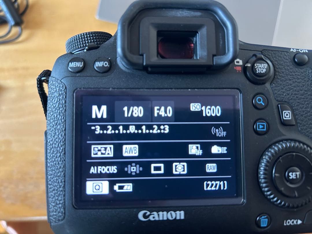 canon eos6d 24-70標準レンズキット