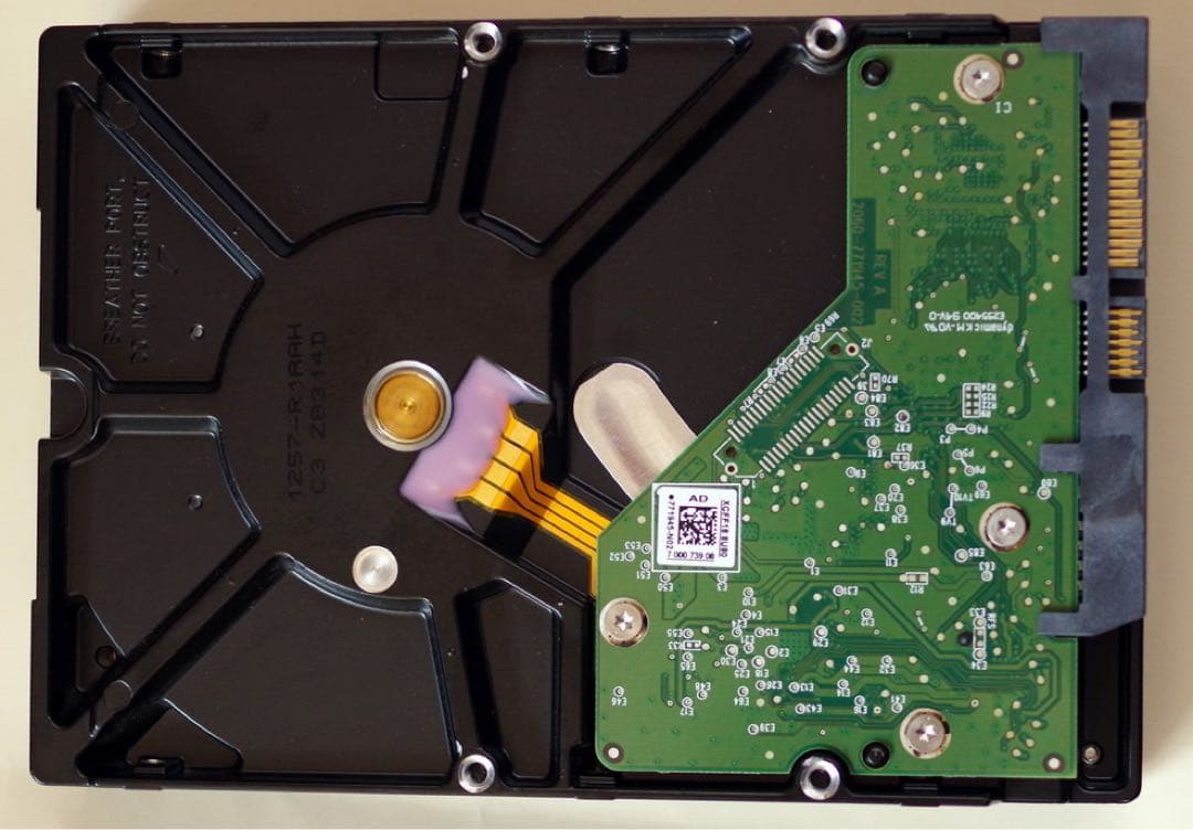 外付けハードディスク・ドライブ WD Red 2TB HDD WD20EFRX