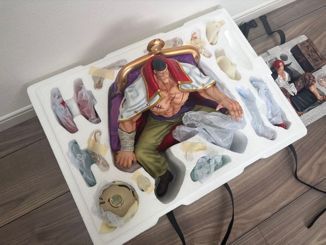 【限定値下】ワンピース 白ひげ 赤髪 フィギュア ガレキ セット