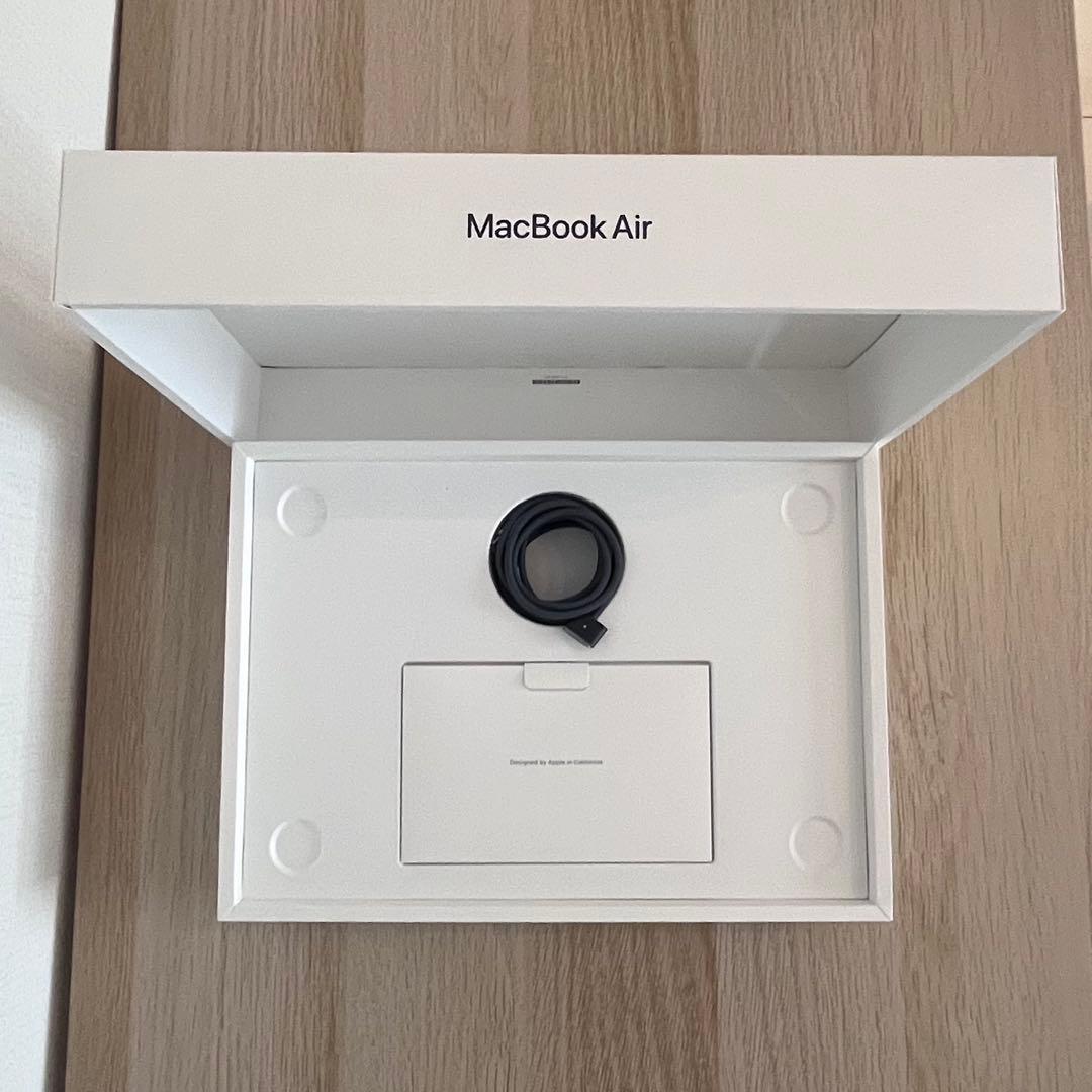 【美品】MacBookAir M4 13インチ 16GB 256GBミッドナイト