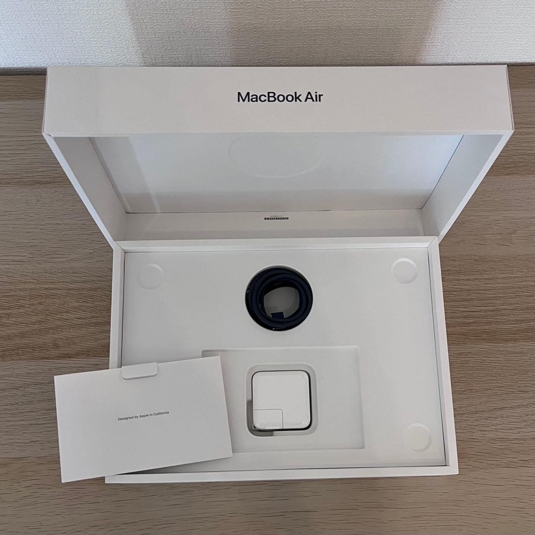 【美品】MacBookAir M4 13インチ 16GB 256GBミッドナイト