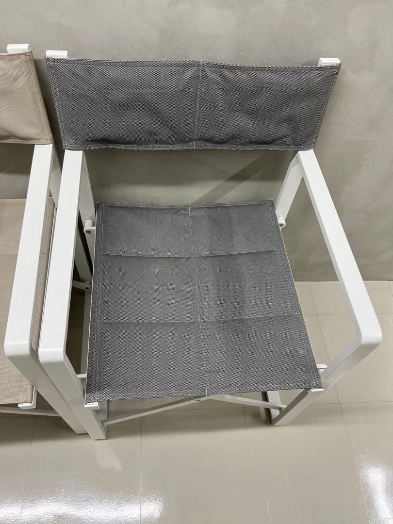 テラスチェア　LUNA DIRECTOR CHAIR 一脚　濃いグレー