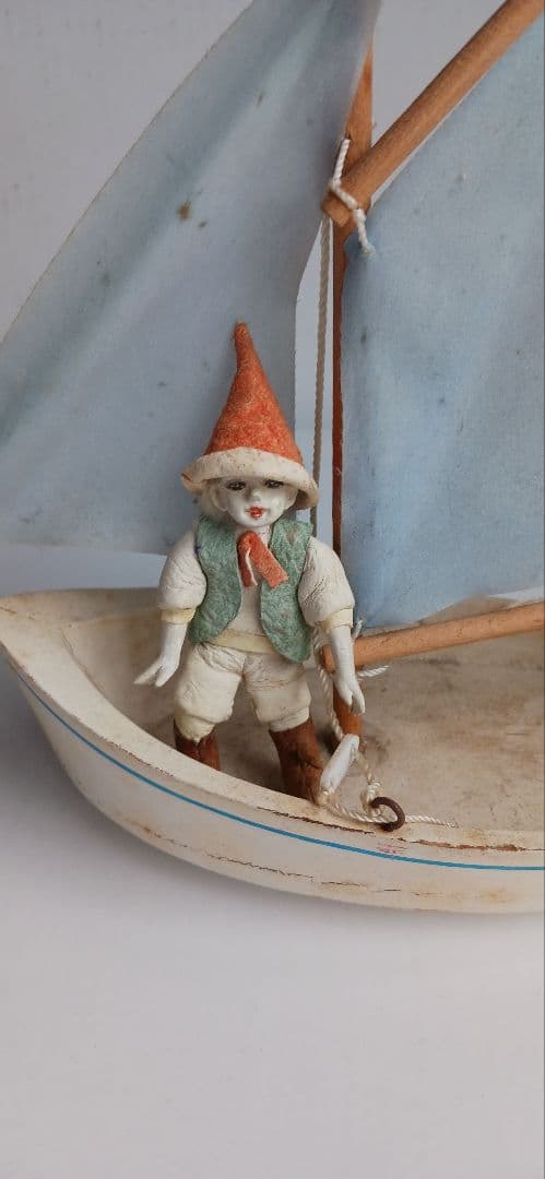 人形アーチストの手作りメルヘン小人人形