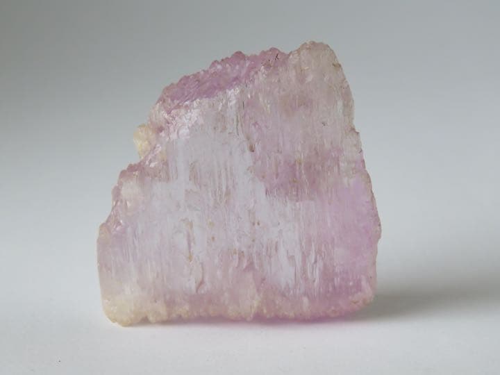 クンツァイト 結晶 原石 A