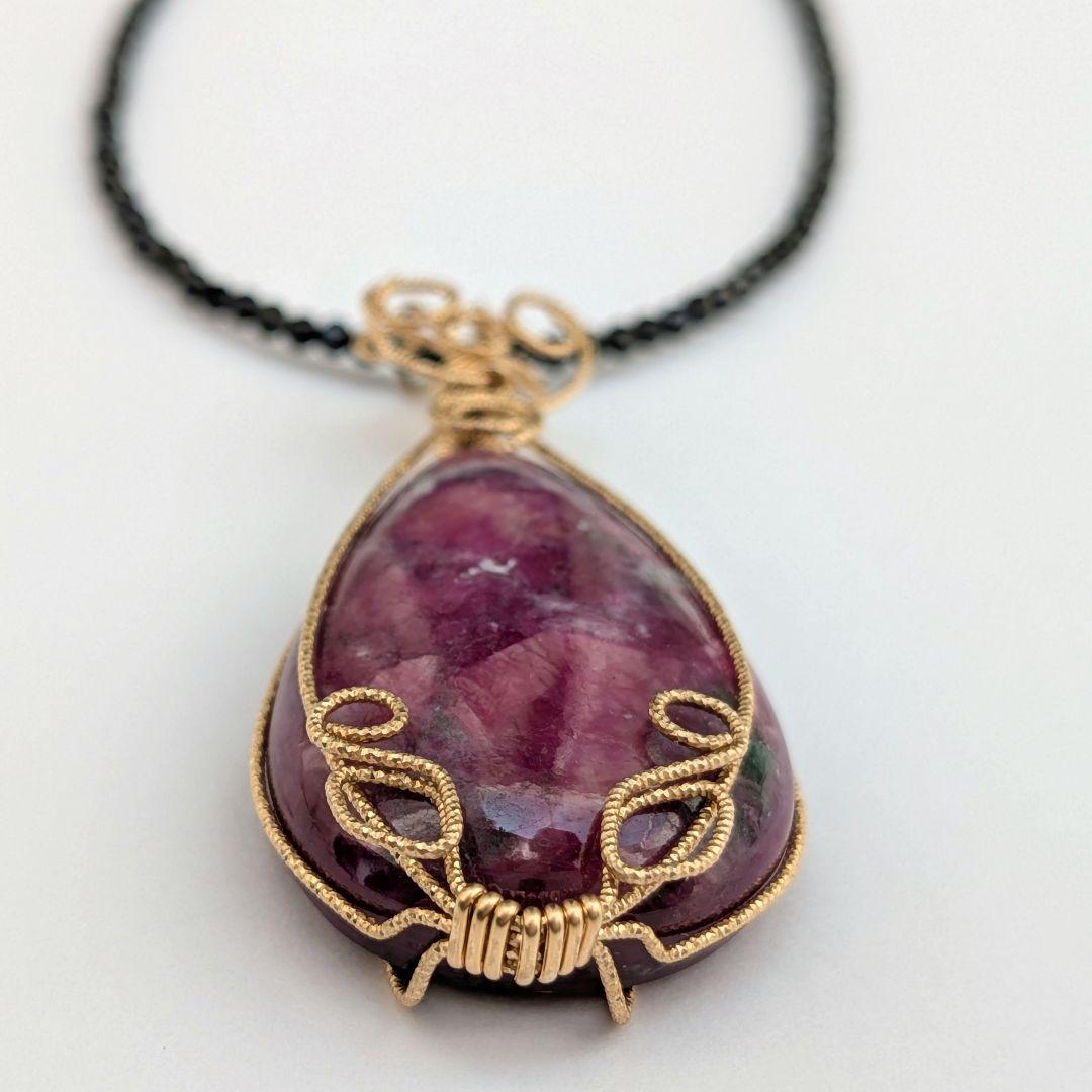 【大きめ/一点物】K14gf ルビーインゾイサイト ブラックスピネル ネックレス