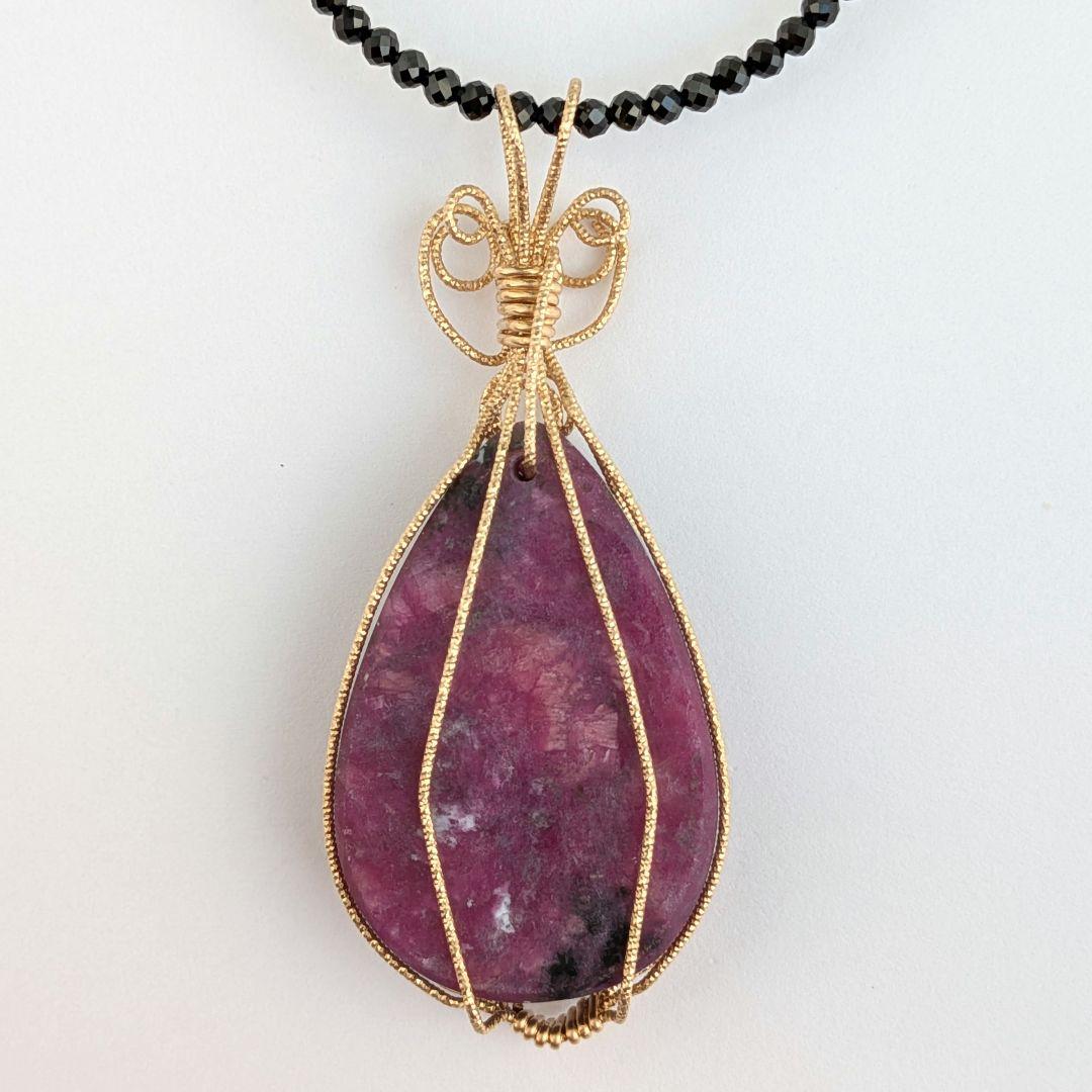 【大きめ/一点物】K14gf ルビーインゾイサイト ブラックスピネル ネックレス