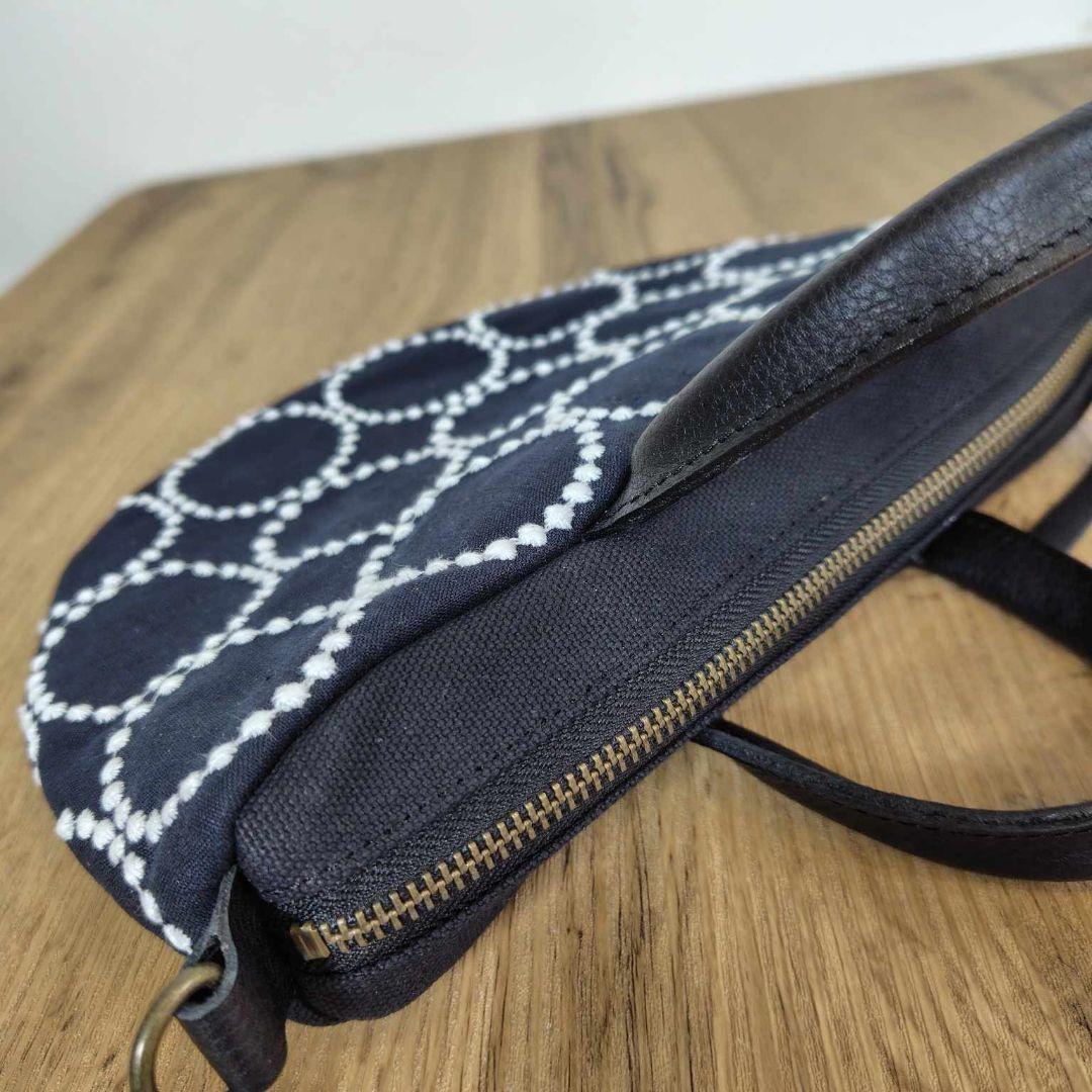 ミナペルホネン/2026tambourineタンバリンネイビー×白/ミニラウンド