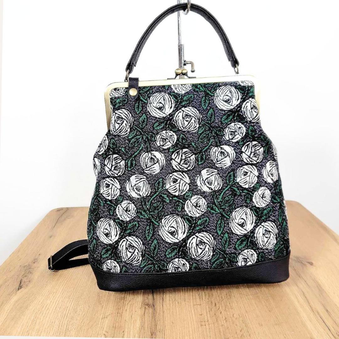 【専用】ミナペルホネン/2025rosyロージィーネイビー/がま口リュッ