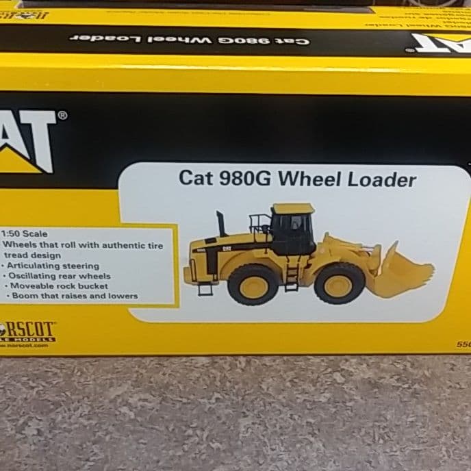 CAT980g ホイールローダー　1/50