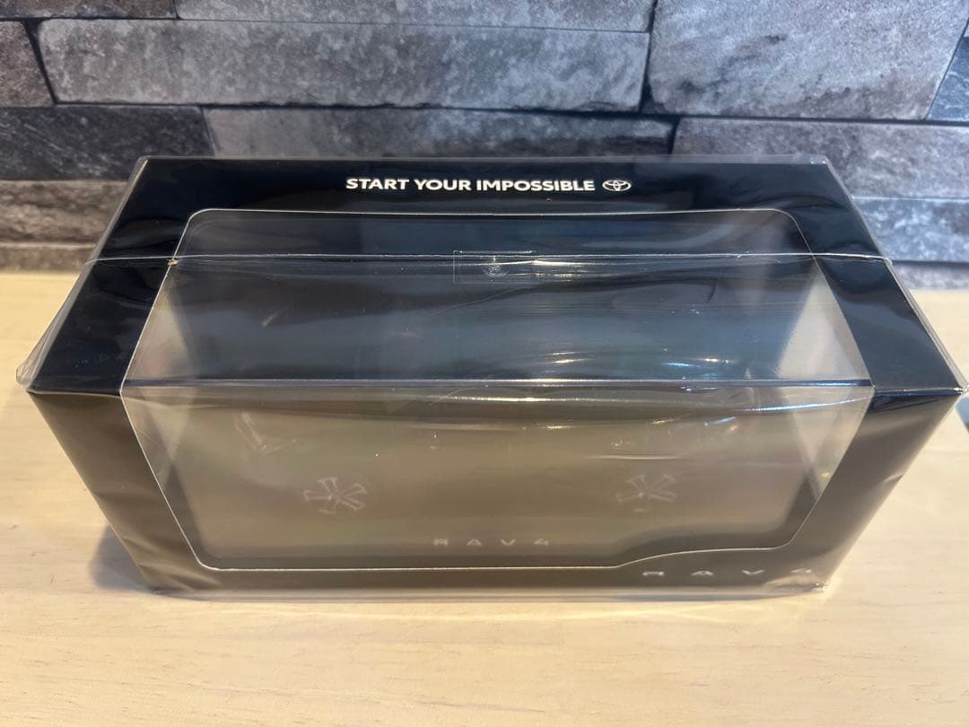 ★未使用品★トヨタ ラヴ4 RAV4 カラーサンプル　ミニカー