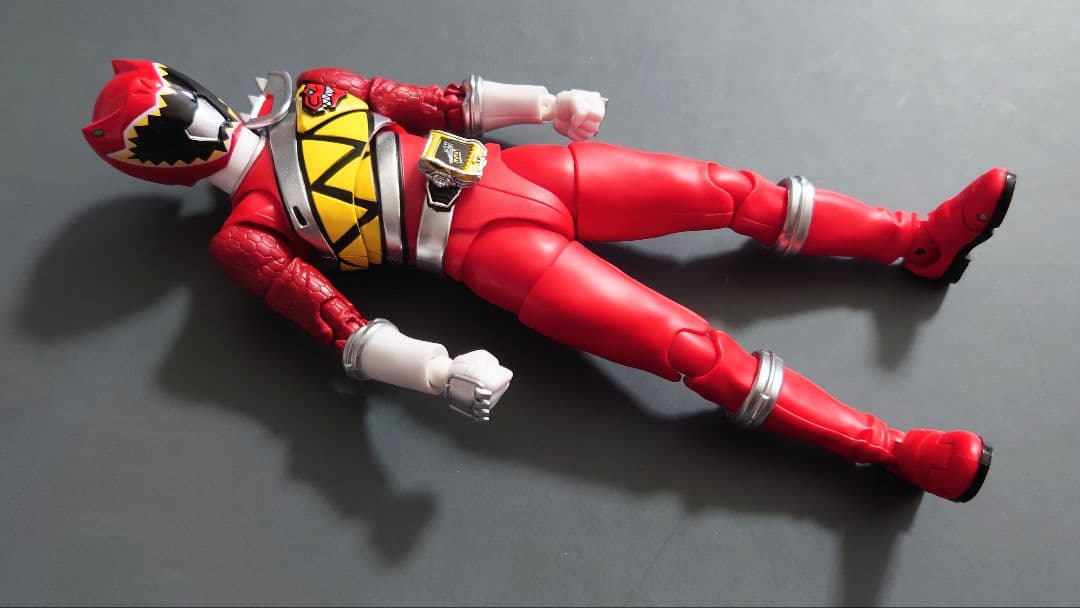 フィギュアーツ 真骨彫 ゴーカイレッド＆キョウリュウレッド セット