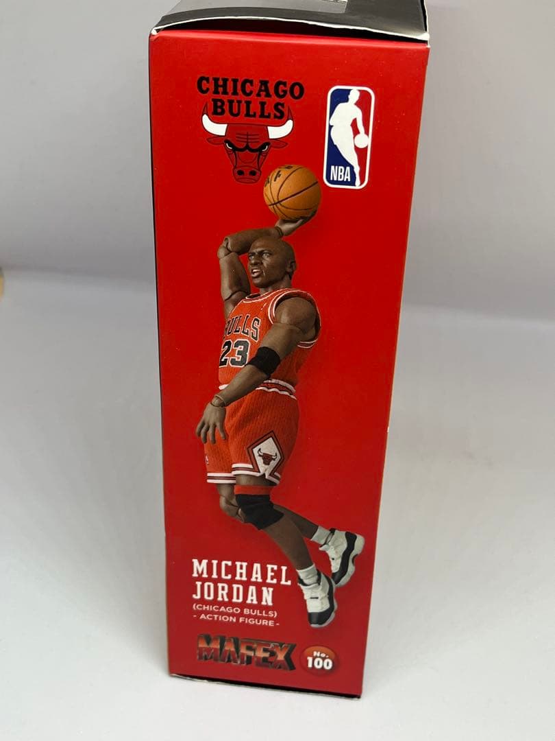 【未開封】Michael Jordan シカゴ・ブルズ アクションフィギュア