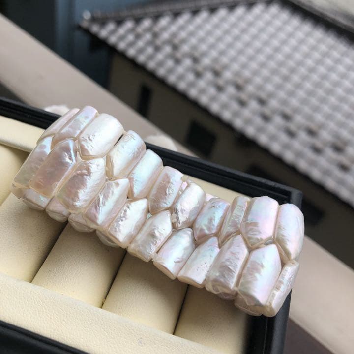 本真珠　白系虹色　淡水バロックパール　ブレスレット