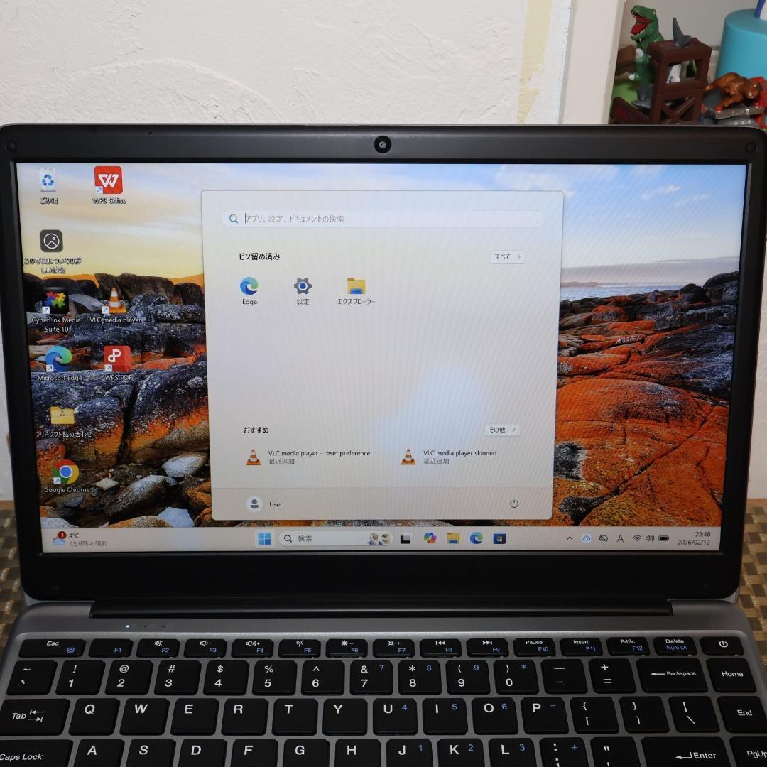 Win11公式対応！高年式2022！メ8G/SSD/フレームレス/無線/カメラ