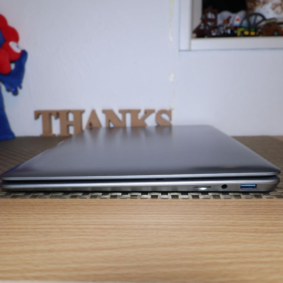 Win11公式対応！高年式2022！メ8G/SSD/フレームレス/無線/カメラ