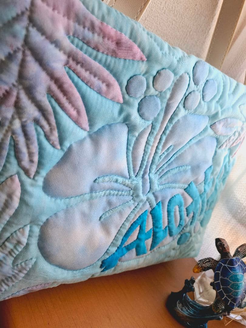 最終値下げ　ハワイアンキルト　バッグ　ハイビスカス　ブルー