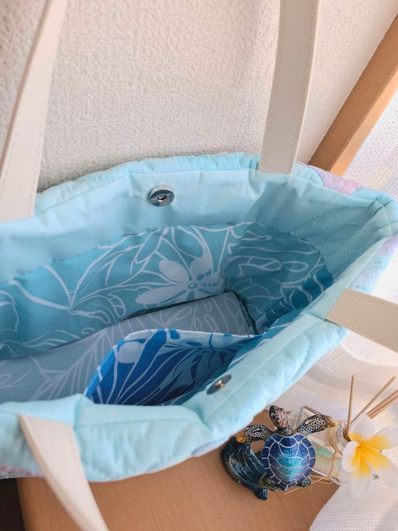 最終値下げ　ハワイアンキルト　バッグ　ハイビスカス　ブルー