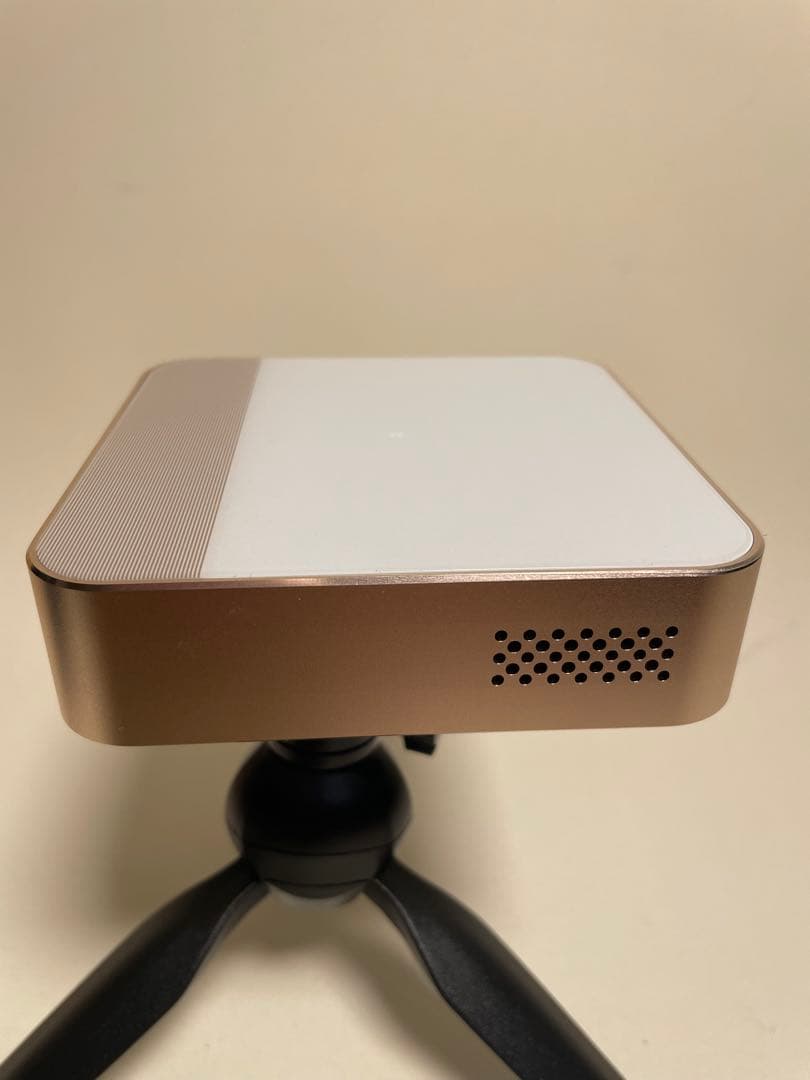 極美　UENO-mono KABENI PRO スマートミニプロジェクター