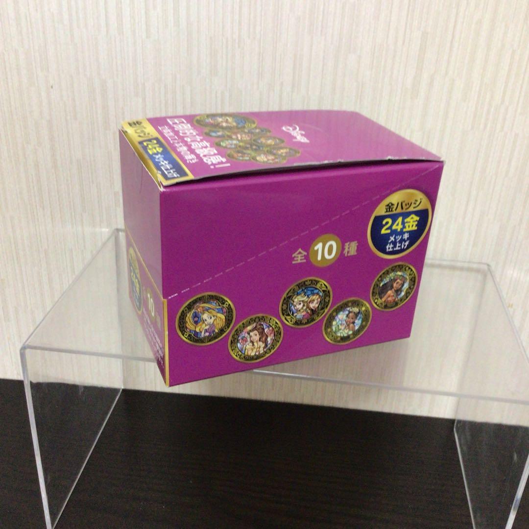 ディズニー　プリンセス　24金メッキ仕上げ　金バッジ　1箱　10個入り