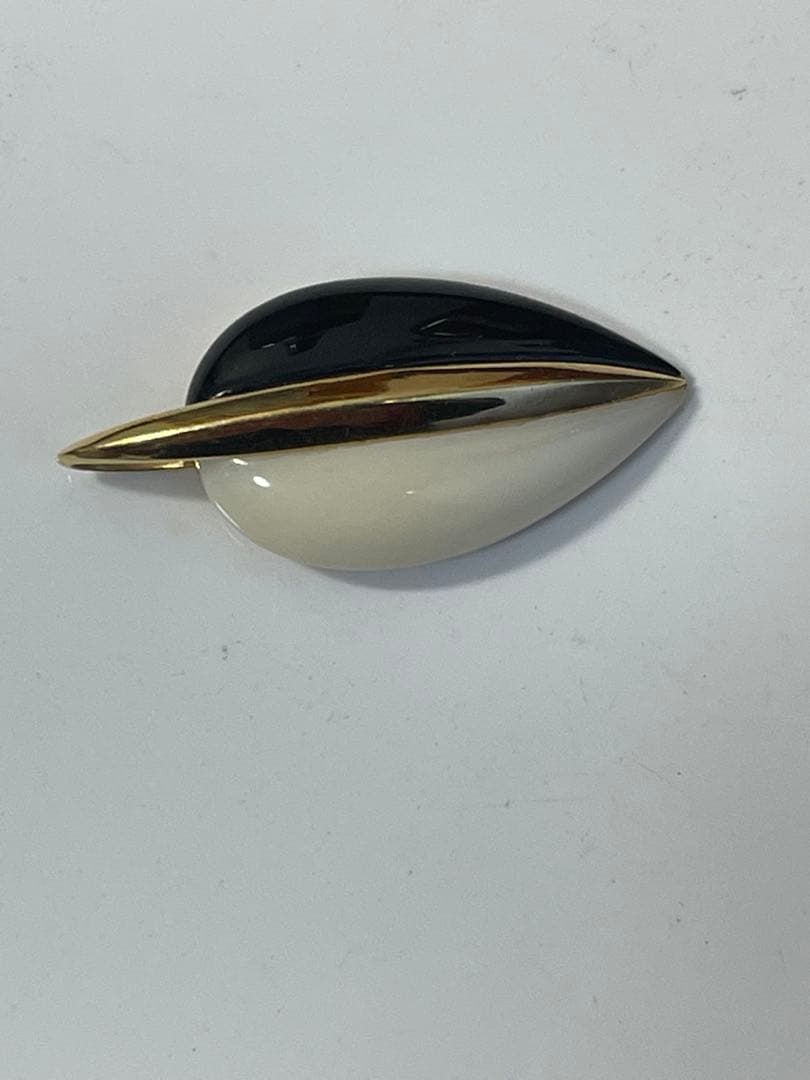 早い者勝ち　K18 黒瑪瑙白瑪瑙ペンダントトップ ヴィンテージ モノトーン5g