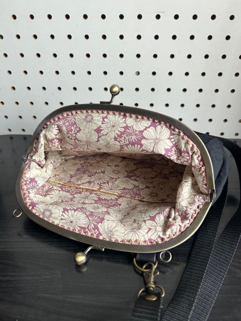 ＊ハンドメイド＊もんちゃん様お取り置き分　25口金ショルダーがま口バッグ　２点