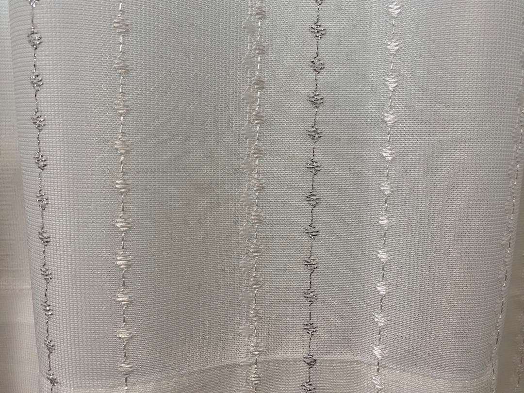 unicoドレープカーテンAPT ライトベージュ遮光2級　幅2100×丈1400