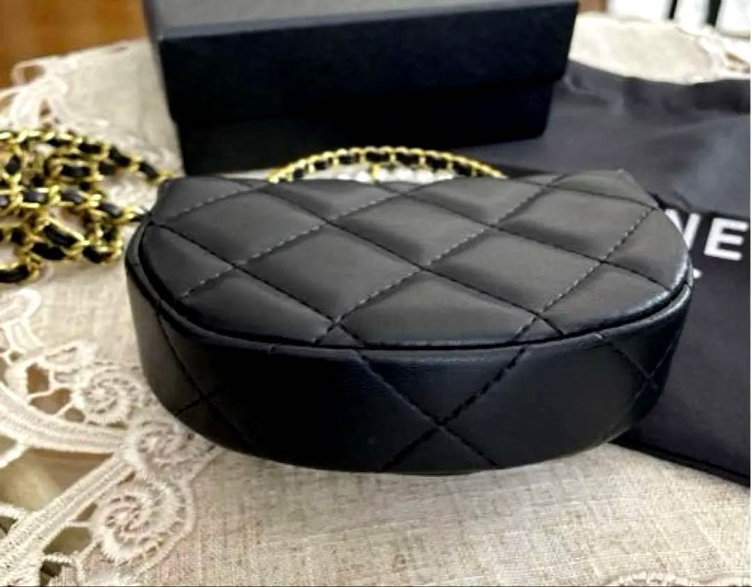 CHANEL ノベルティ パールハンドル チェーンバッグ ミニマトラッセ
