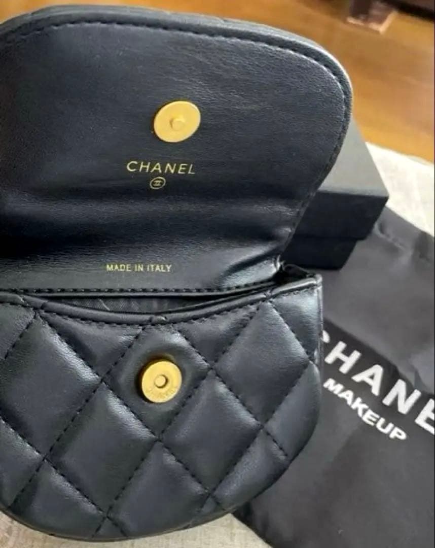 CHANEL ノベルティ パールハンドル チェーンバッグ ミニマトラッセ