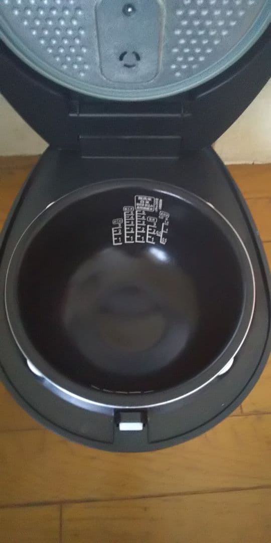 22年製❗アイリスオーヤマ、IH炊飯器(5.5合炊き)