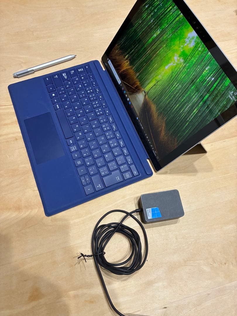 Windowsタブレット本体 Microsoft Surface Pro 4 4GB SSD128GB