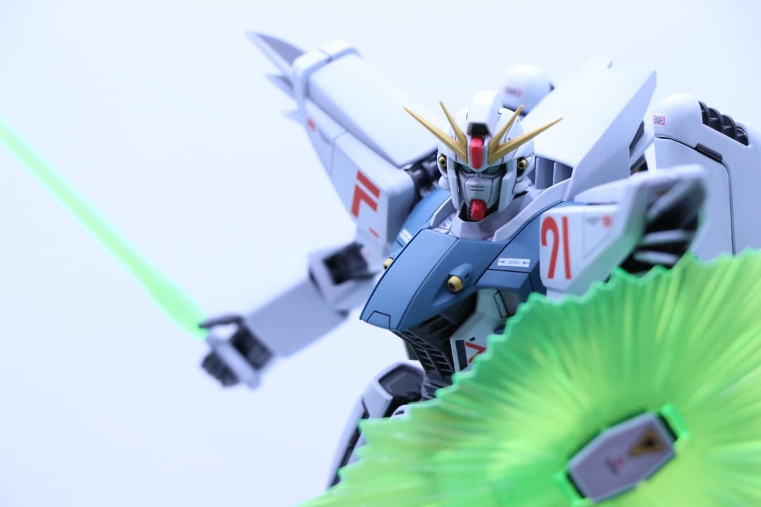 MG 1/100 ガンダムF91 Ver.2.0 【改修 塗装 完成品】