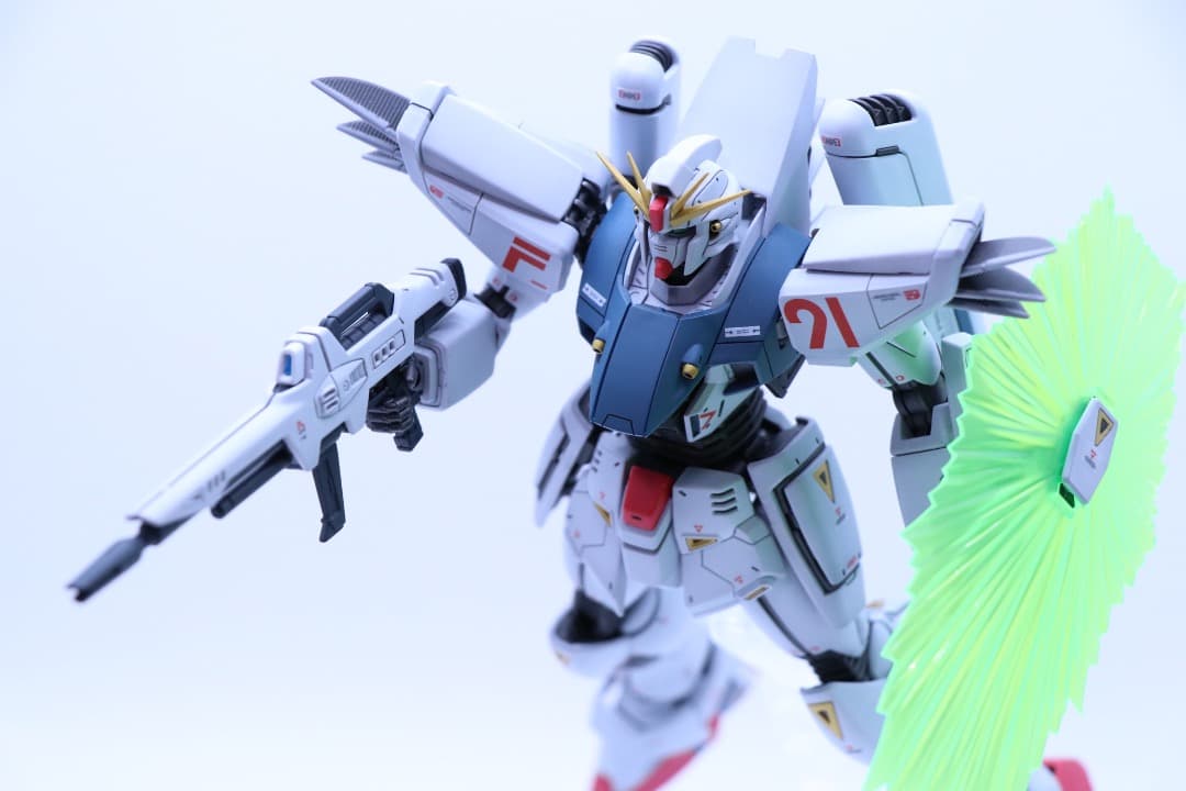 MG 1/100 ガンダムF91 Ver.2.0 【改修 塗装 完成品】