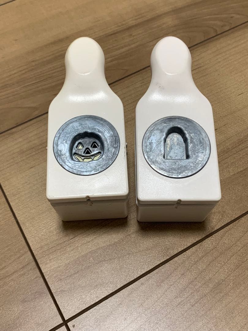 マーサスチュワート　ハロウィン　カボチャ　墓　クラフトパンチ