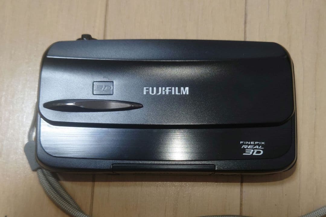FINEPIX REAL 3D W3 コンパクトデジタルカメラ