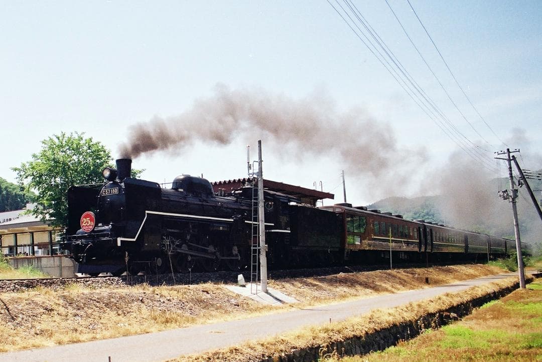 ニコンFM10／Z・ニッコール35-70mmf3.5-4.8【実写確認済整備品】