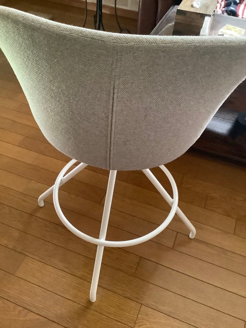 KOKUYO 回転式カウンターチェア②