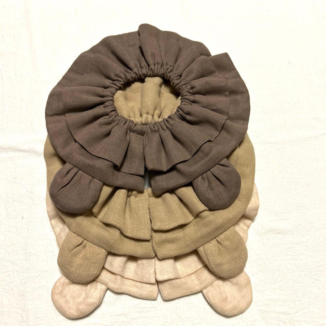 2429 ハンドメイドスタイ　名入れスタイ　ベビースタイ　フリル　くま耳