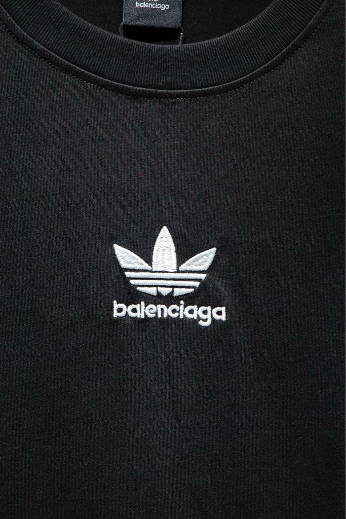 BALENCIAGA adidasoriginalsコラボTシャツ