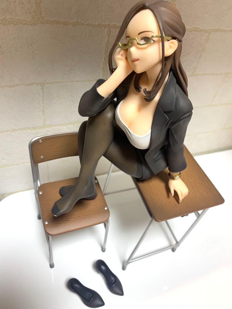 みるタイツ　ユイコ先生　フィギュア　ユニオンクリエイティブ