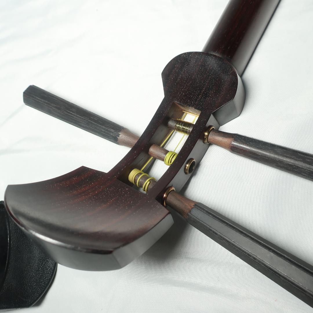 三味線 細棹 ハードケース 撥 予備弦 駒 楽譜 付属