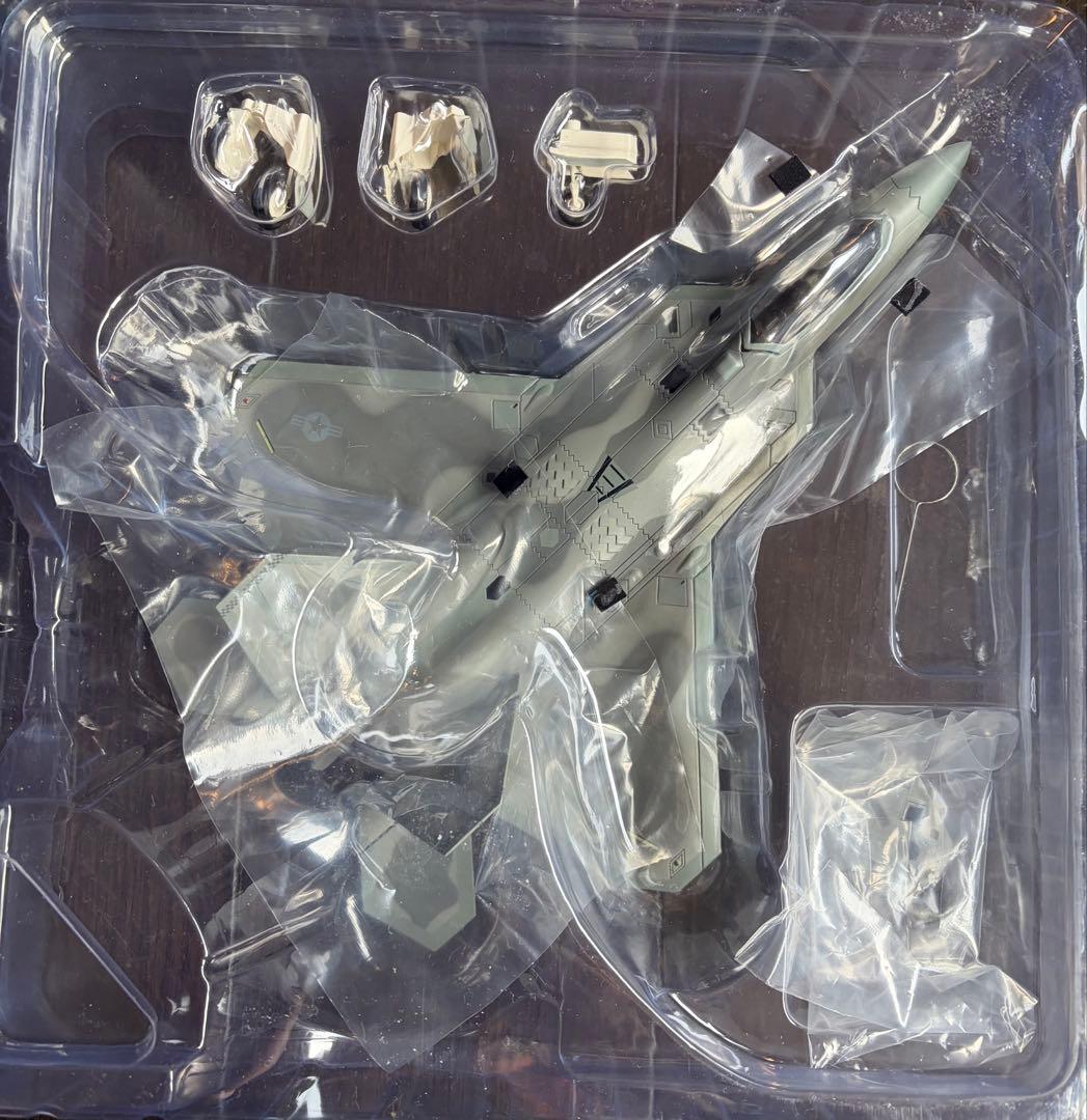 F 22 ラプター 第325戦闘航空群 2008 1/72 アメリカ　模型