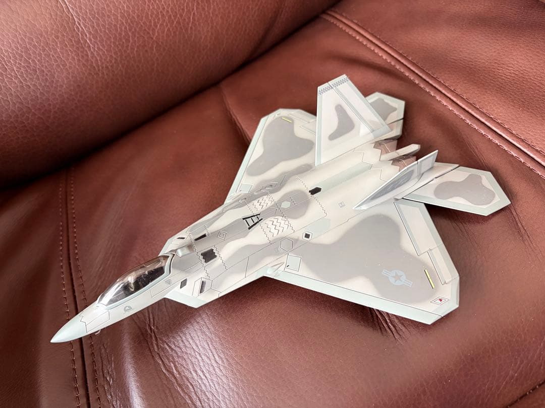 F 22 ラプター 第325戦闘航空群 2008 1/72 アメリカ　模型