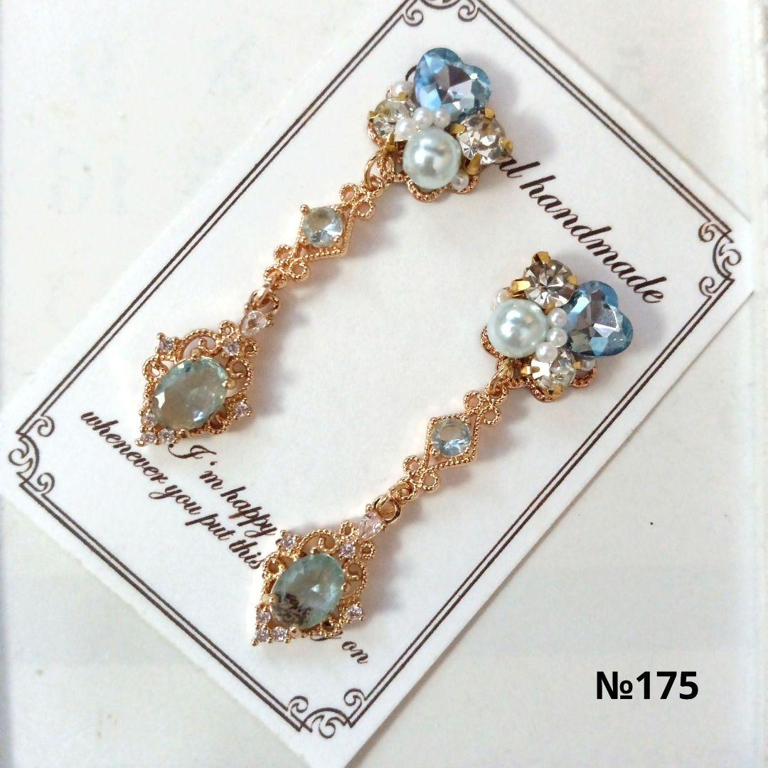 ♡ハンドメイド♡ビジューピアスorイヤリング№132